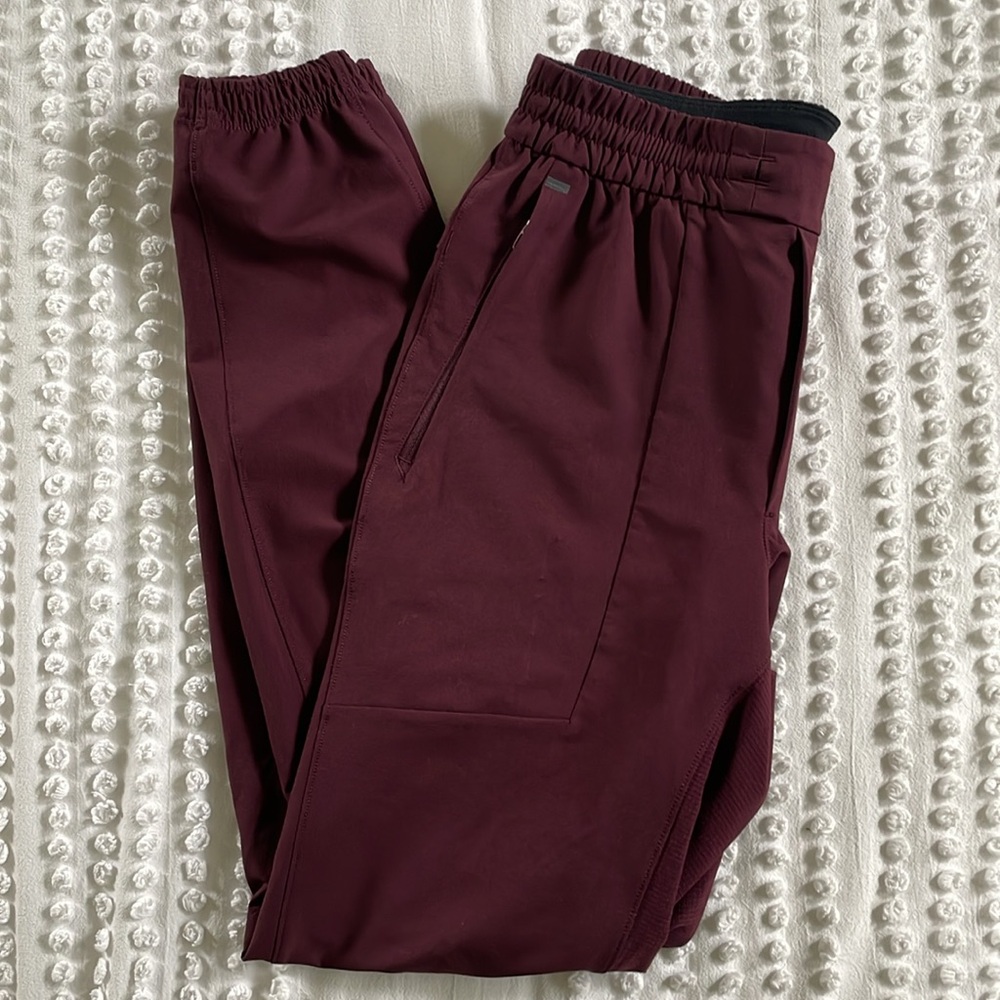 Lululemon joggers